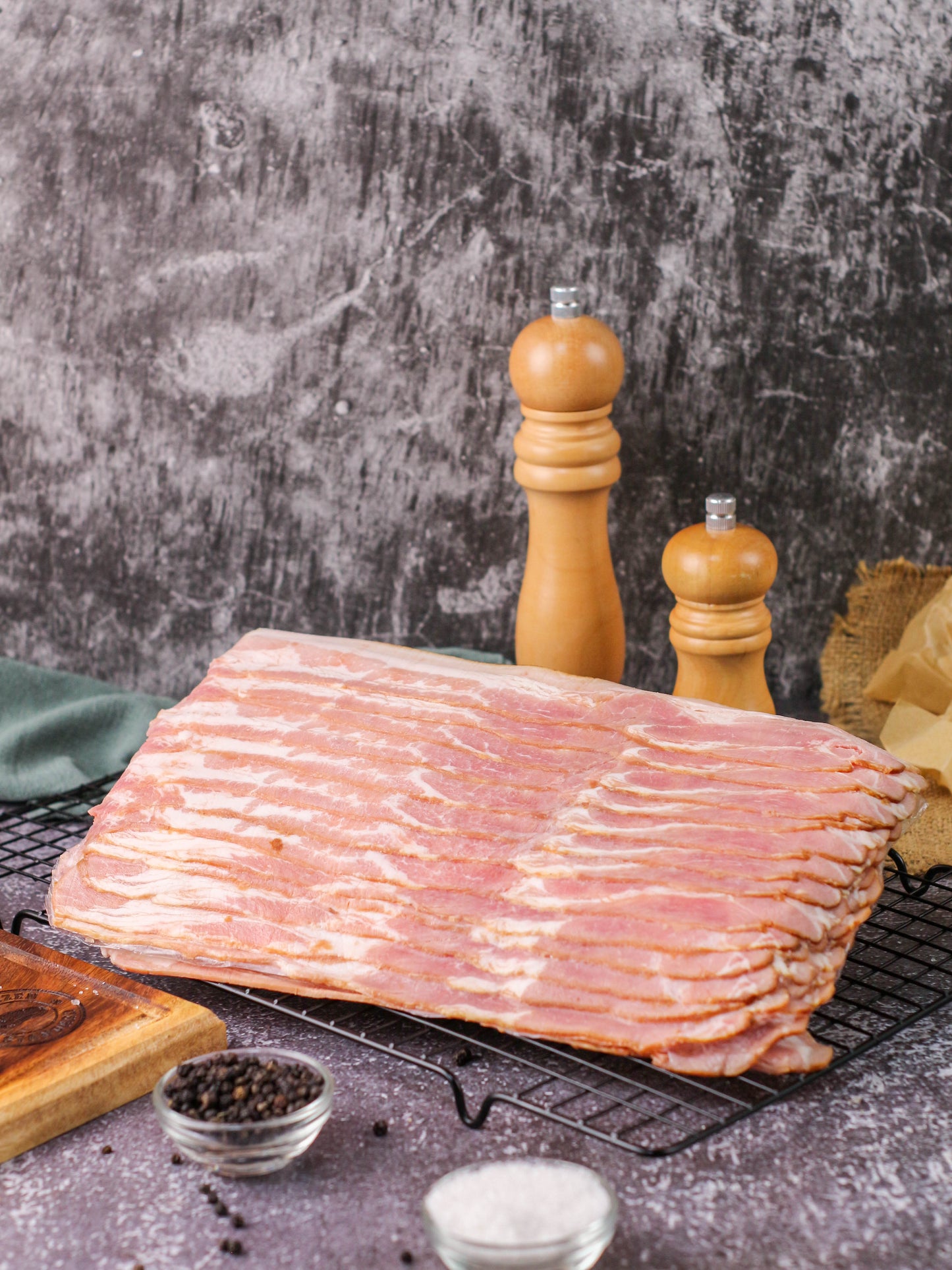 Excellent Smoked Bacon 1 kg/pack